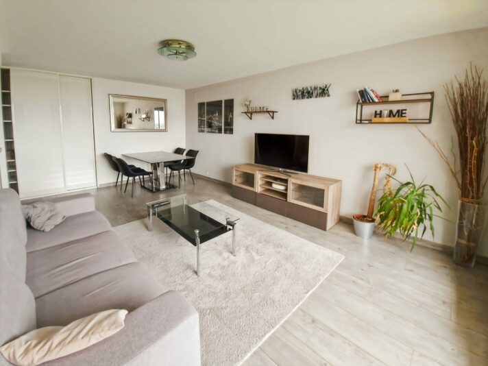 53118 - Espace familial