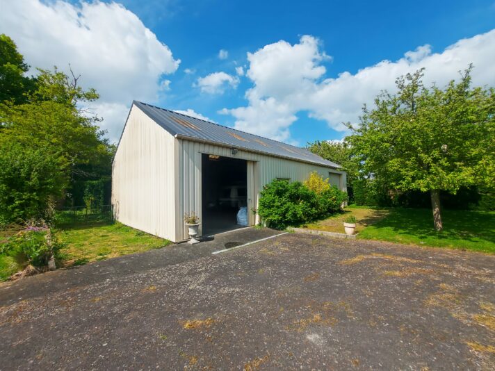 Hangar_53113