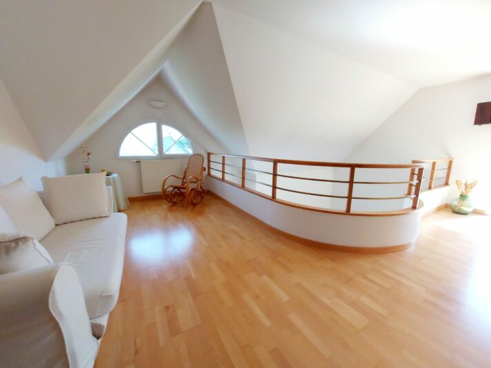 Mezzanine_53112
