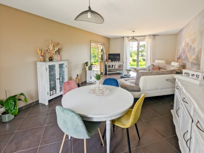 Salle à manger_53113
