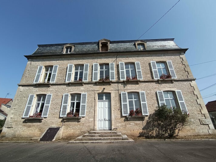 facade1_53126